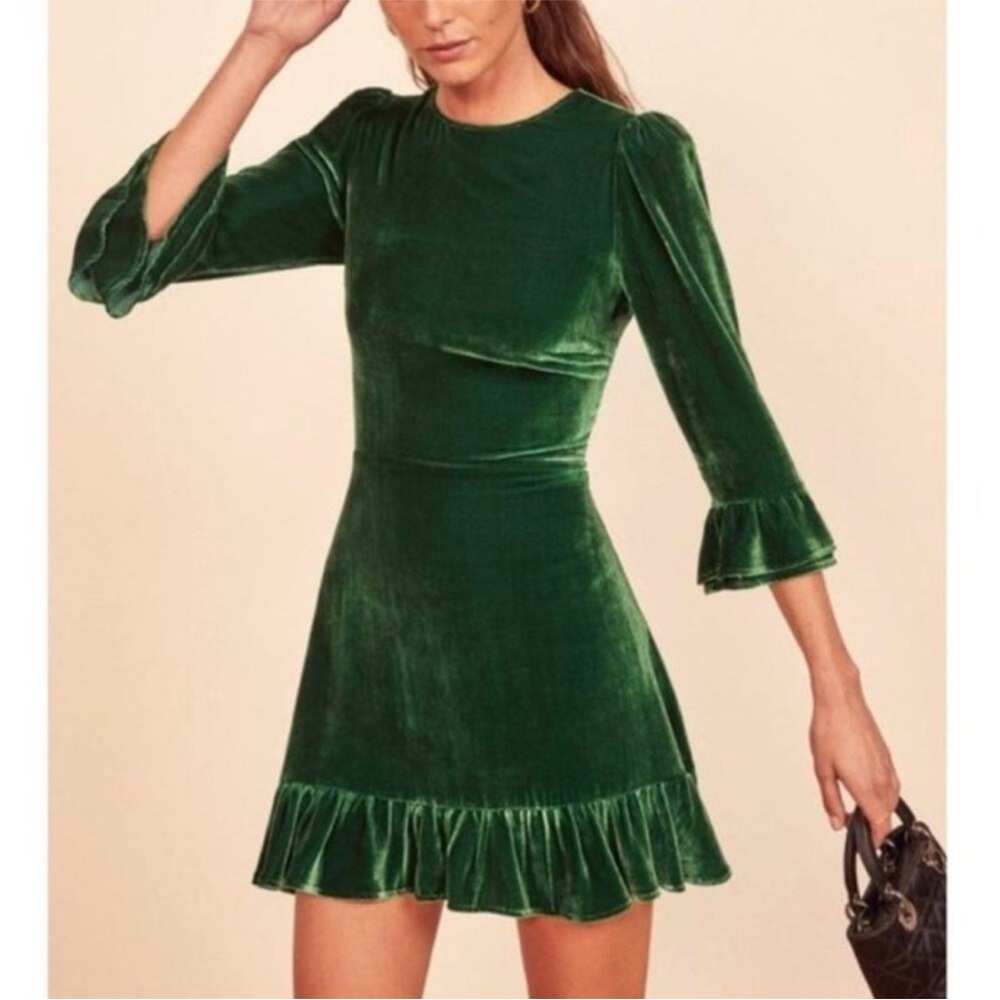 Reformation Mountain Dress Emerald Green Velvet Mini Ruffle Holiday 4